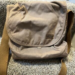 Keen Emerson Crossbody Purse‎ Tan With Guitar Strap